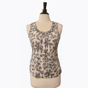 Halogen Gray and White Pleated Sleeveless Silk Blouse